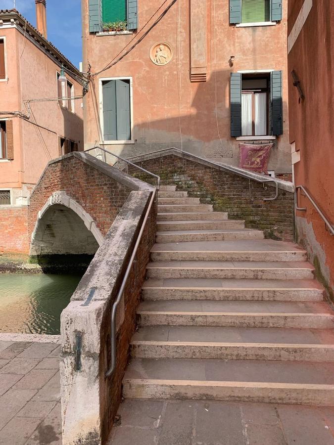 Angeles Inn Venecia Exterior foto